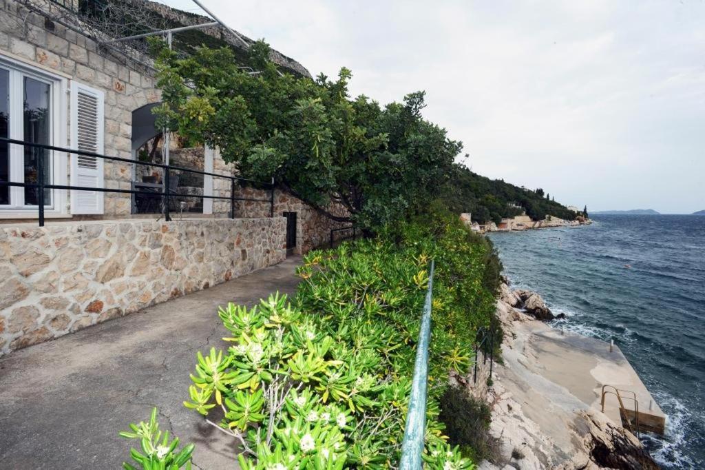 Holiday Home Odiseja 斯拉诺 外观 照片