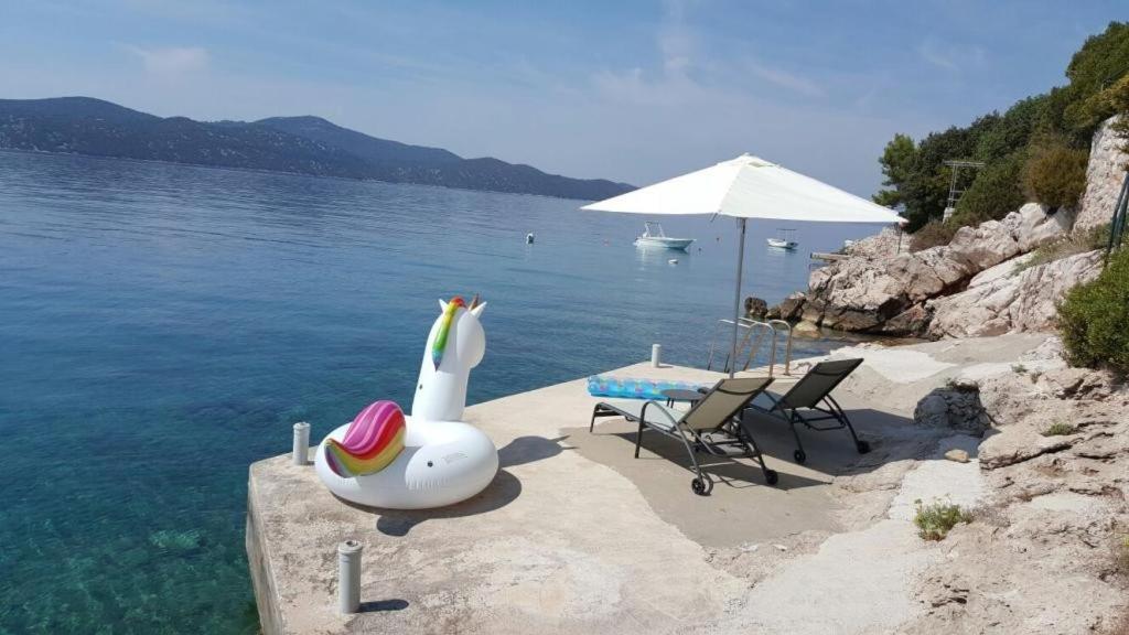 Holiday Home Odiseja 斯拉诺 外观 照片